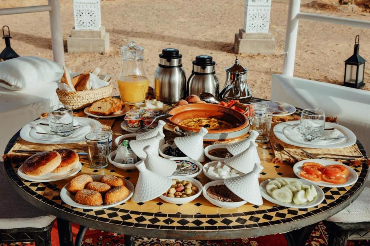 Sky View Camp Hotell Merzouga Eksteriør bilde